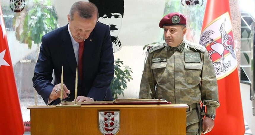 Zekai Aksakallı, OYAK Yönetim Kurulu Başkanı olarak atandı