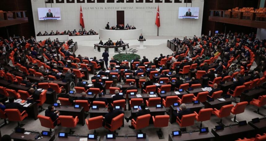 48 milletvekili Öcalan umut hakkı ve ev hapsini görüşecek