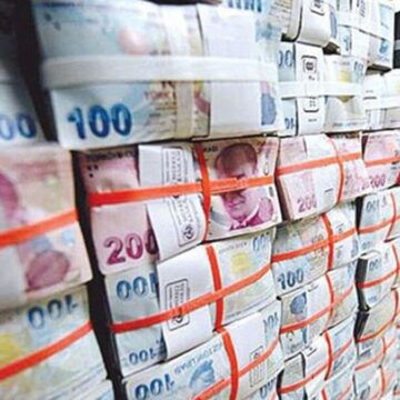 500 bin lirası olan bankaya atıp ayda 1 emekli maaşı kazanıyor