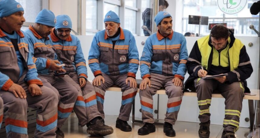 Adalet varsa ekmek var