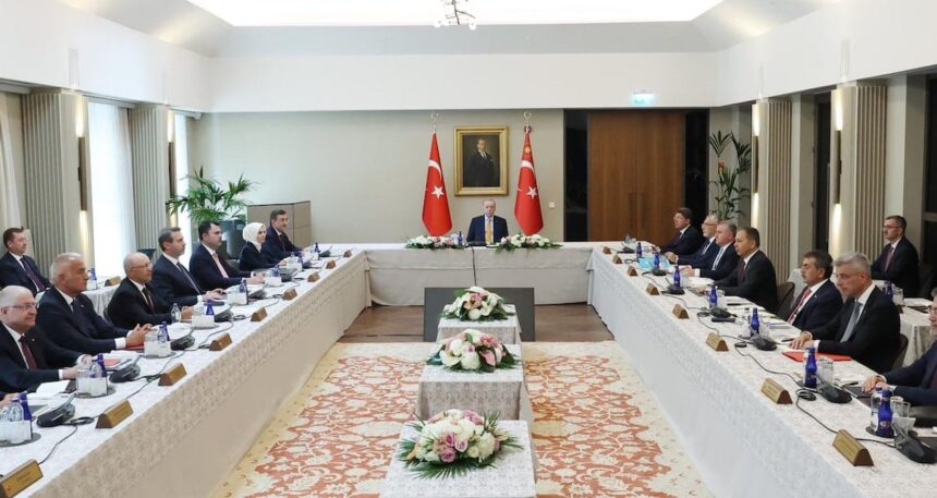 Ahlat’ta düzenlenen Kabine toplantısı bitti