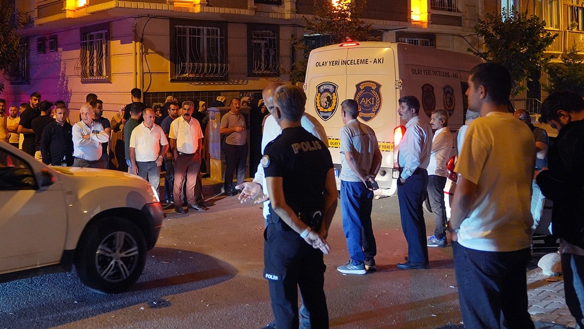Aile faciası: Genç kadın oğlu tarafından katledildi