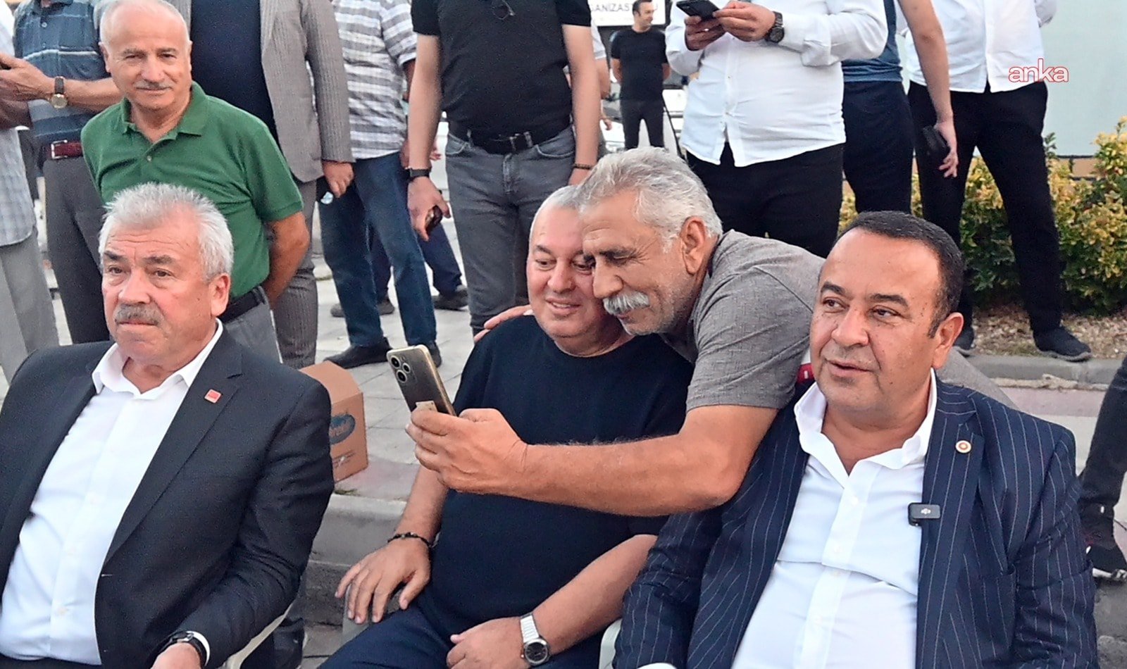 AKP'li belediye başkanı salon vermedi! CHP'nin yemeği mitinge dönüştü