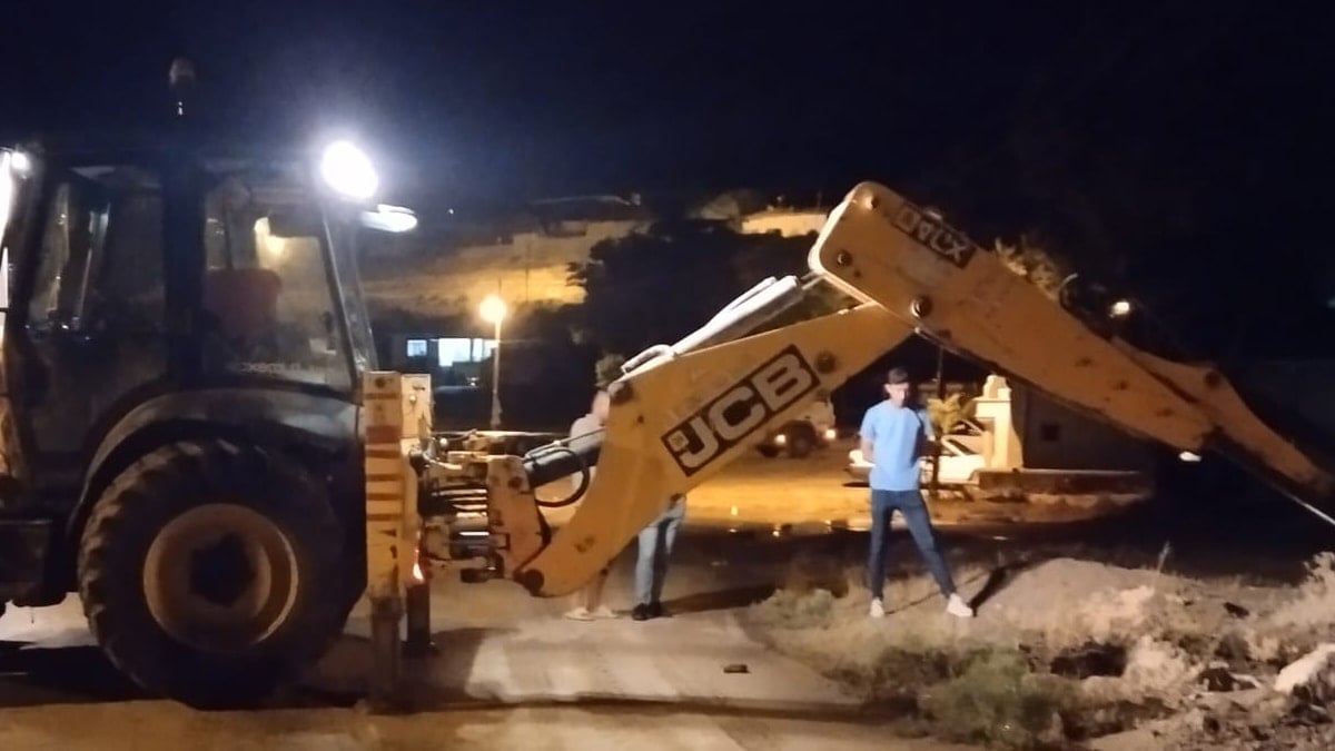 Ankara'da sağanak: Polatlı- Yunak yolu ulaşıma kapandı