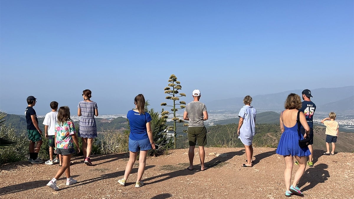 Antalya'da 30 yıl sonra görüldü, turistler görmek için oraya akın etti