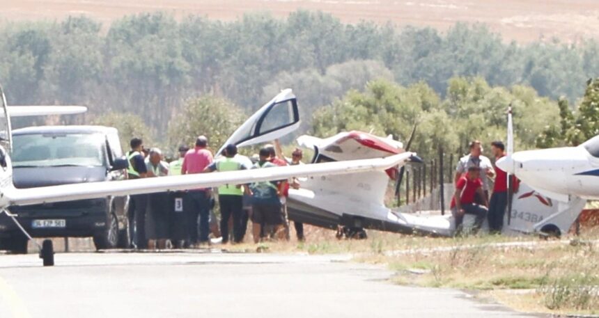Antalya’dan havalanan uçak acil iniş yaptı
