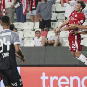 Antalyaspor evinde 90+3’te yıkıldı