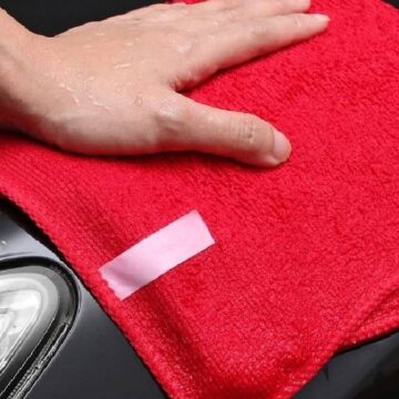 Araba yıkamada yapılan en büyük hata: Herkes yapıyor aracı mahvediyor