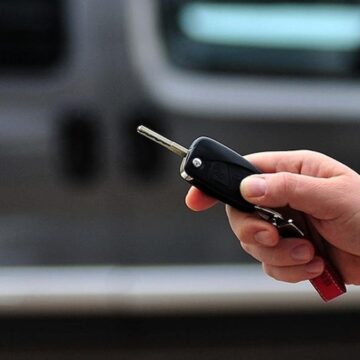 Araç alacaklar dikkat: Ek ödeme isteyenler için harekete geçildi