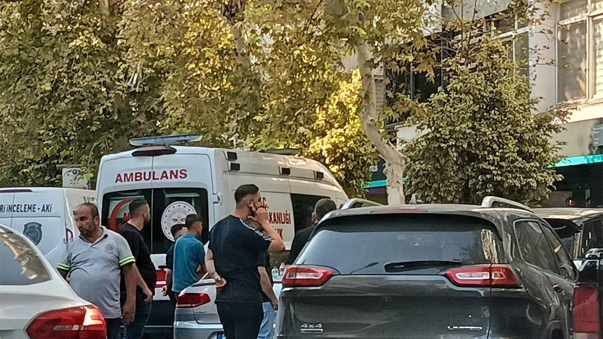 Avukat, arkasında liste bırakıp hayatına son verdi
