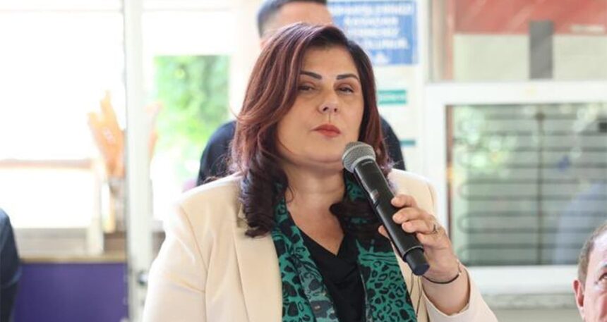 Aydın Büyükşehir Belediye Başkanı Özlem Çerçioğlu ve 3 ilçe belediye başkanı AKP’ye geçiyor