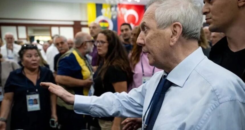 Aziz Yıldırım’dan olay sözler! ‘2 kurabiye 1 çaya her şeyi alkışlıyorlar’