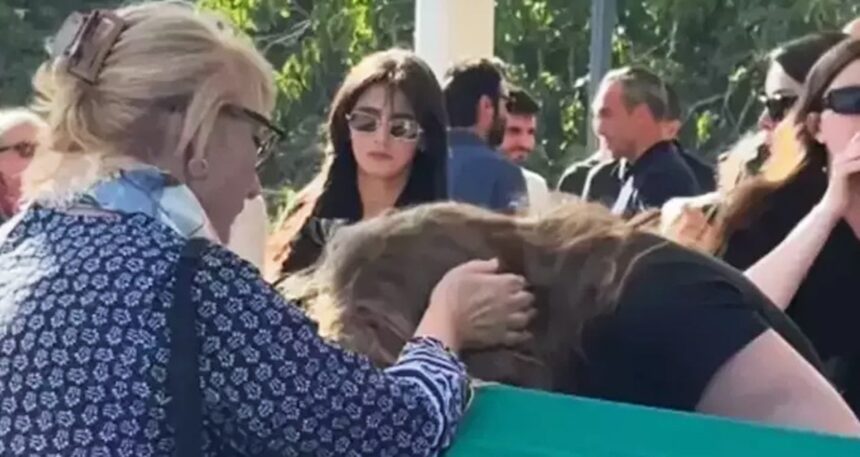 Babasının ölümüyle sarsılan Hayal Köseoğlu’ndan duygusal  paylaşım