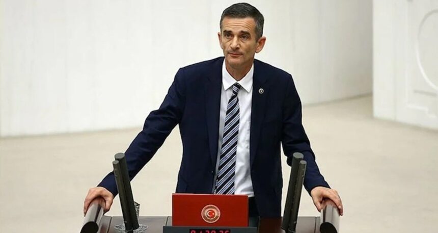 Bağımsız vekil Ümit Dikbayır’dan ‘AKP’ itirafı: Üç kez teklif ettiler, reddettim