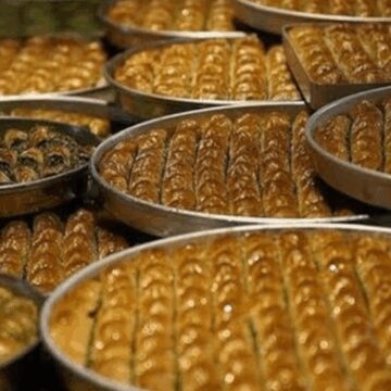 Baklava belediyeciliği… Doğrudan teminle baklavaları almışlar