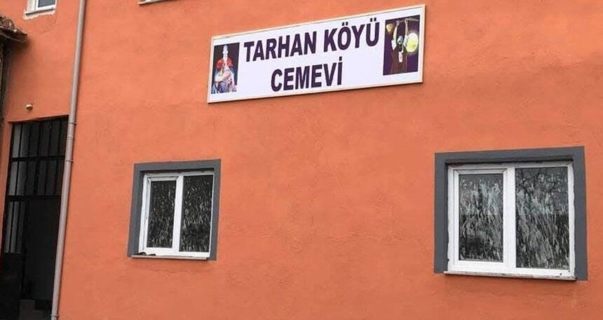 Bir şehri karıştıran olay! Cemevi’nde ezan okundu