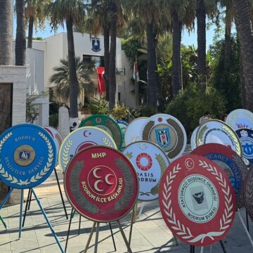 Bodrum’daki törende AKP çelenk koymadı, kriz çıktı