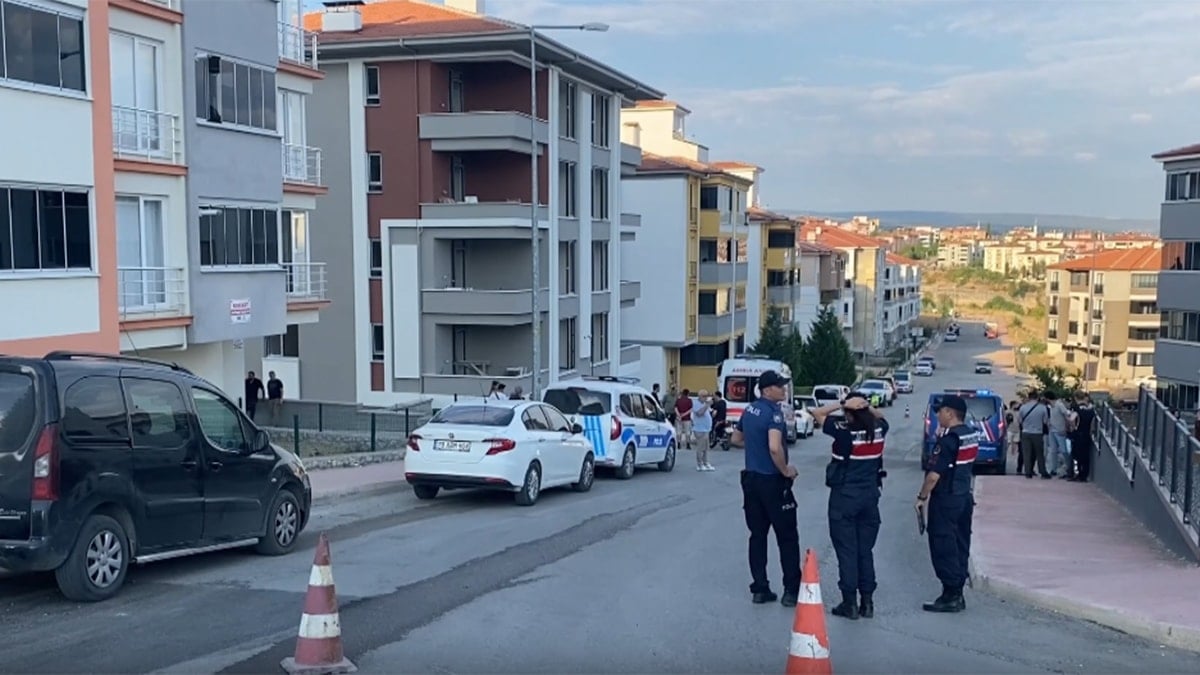 Boşanma aşamasındaki çift yangın çıkan evde ölü bulundu! Çarpıcı cezaevi detayı