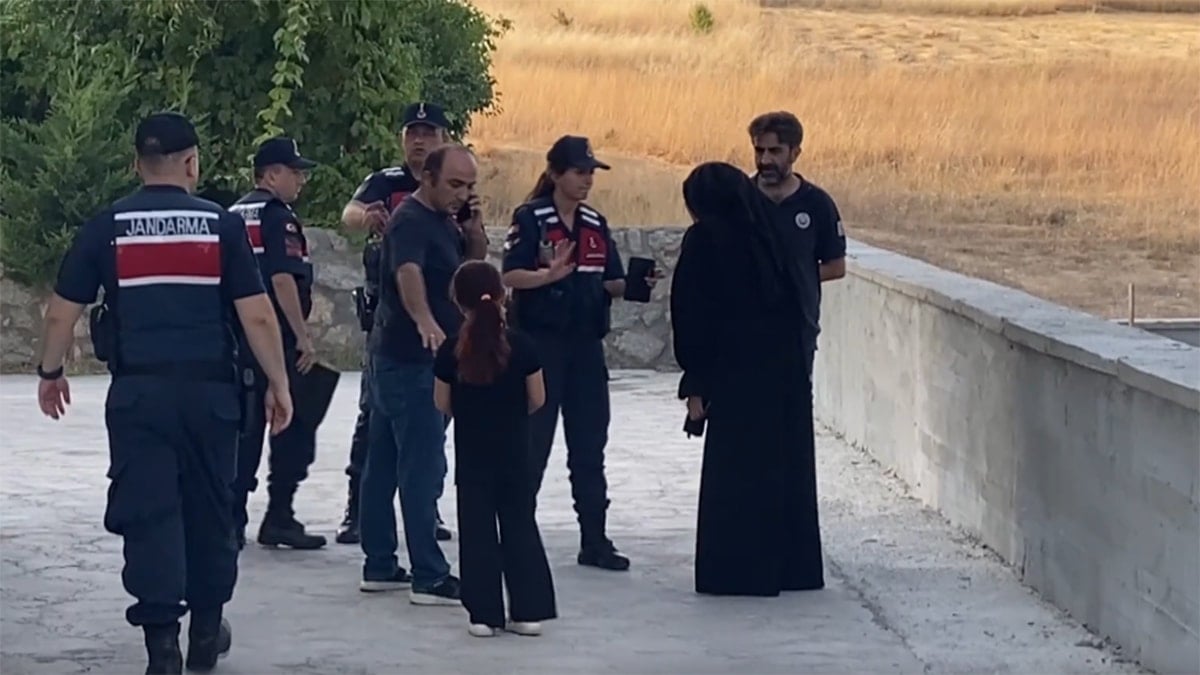 Boşanma aşamasındaki çift yangın çıkan evde ölü bulundu! Çarpıcı cezaevi detayı