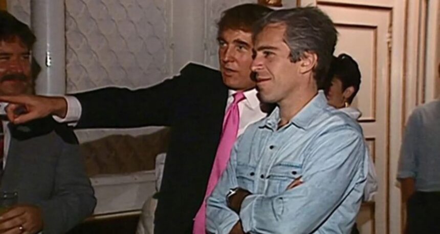 Büyük skandal! FBI, Trump’ın ismini Epstein dosyalarından sildiği iddia edildi