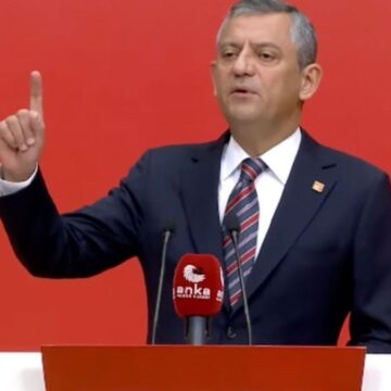 Canlı: Nefesler tutuldu, gözler gözler CHP Genel Başkanı’na çevrildi