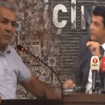 CHP’li meclis üyesi, CHP’den istifa eden başkana böyle isyan etti…