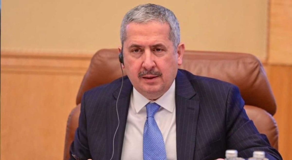 Çift maaşlı olana söylemesi kolay