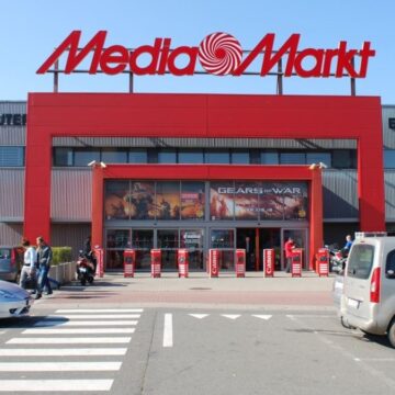 Çinli dev şirket MediaMarkt’ın sahibine ortak oldu