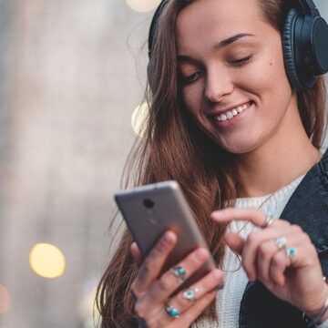 Dev müzik dinleme platformu flört uygulamasına dönüşecek!