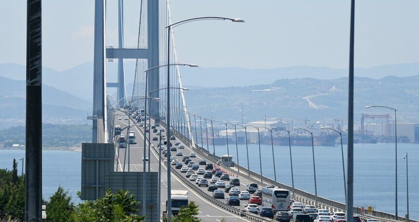 Devlet köprü ve otoyol gelirlerini 3’e katladı