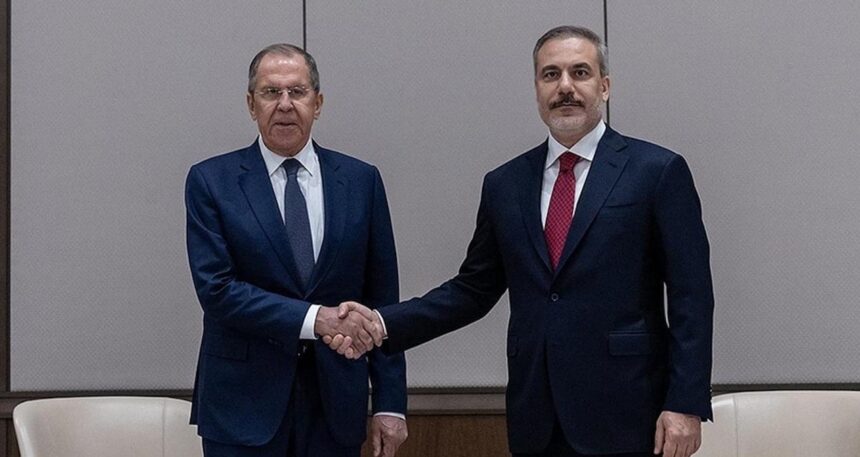 Dışişleri Bakanı Fidan Rus mevkidaşı Lavrov ile telefonda görüştü