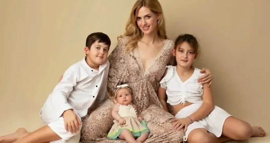 Dördüncü kez anne oluyor: Bebeğinin cinsiyetini açıkladı