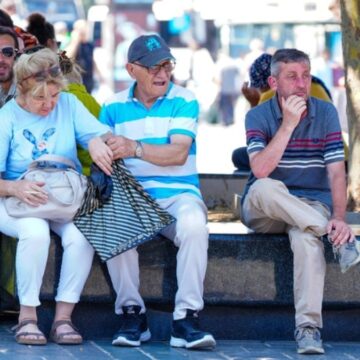 emekli-ikramiyesinde-ayrimcilik-kaldirildi-PH98HDMw.jpg Emekli ikramiyesinde ayrımcılık kaldırıldı