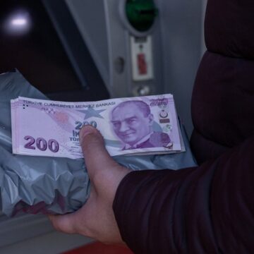 emekli-promosyonlarina-agustos-zammi-tutarlar-28-bin-tlye-dayandi-6dpuhC9a.jpg Emekli promosyonlarına ağustos zammı: Tutarlar 28 bin TL’ye dayandı