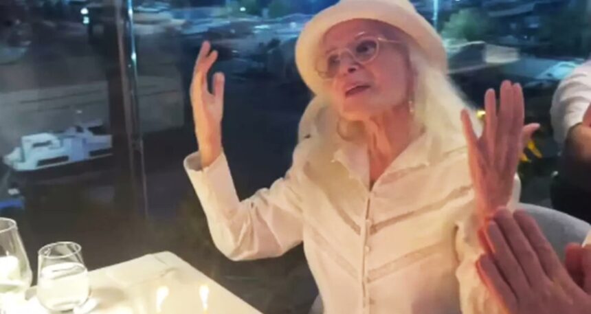 ‘Entübe edildi’ denilmişti… Gönül Yazar 89’uncu yaşını kutladı