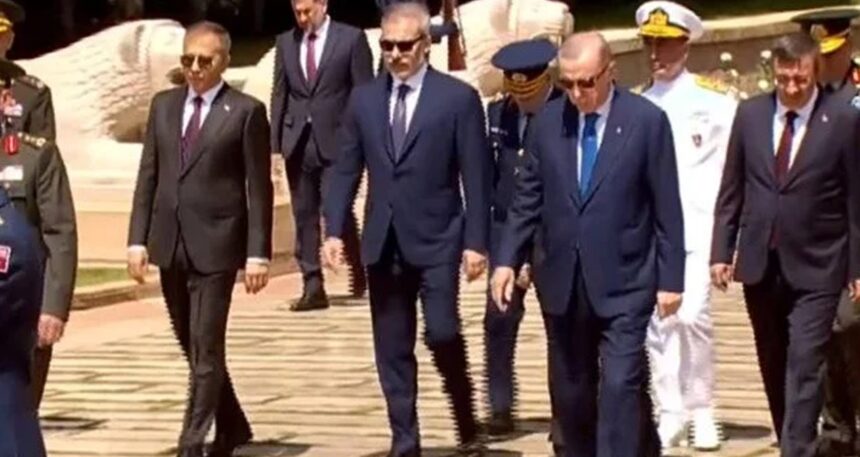 Erdoğan Anıtkabir Özel Defteri’ne ne yazdı?