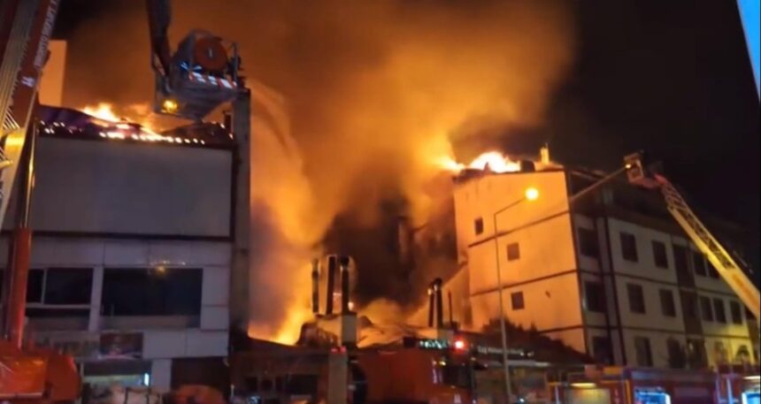 Erzurum’da restoranda çıkan yangın evlere ve otele sıçradı