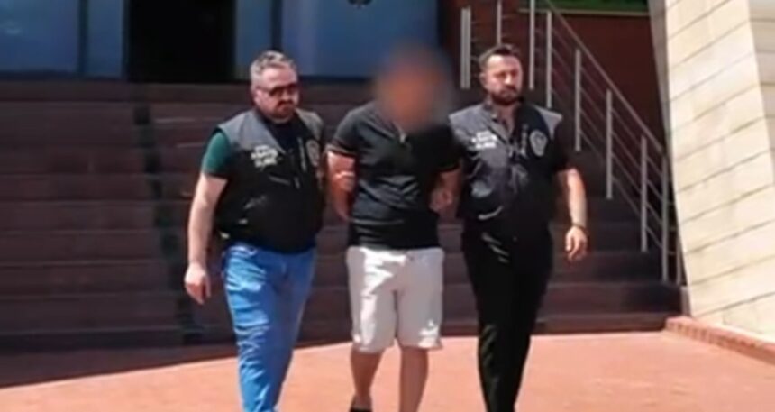 Eski eşini çocuklarının gözü önünde boğdu