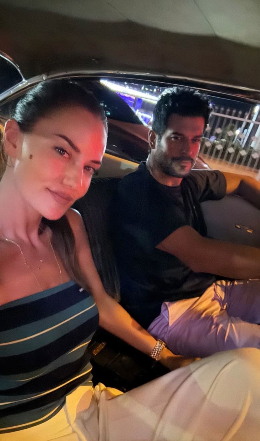 Fahriye Evcen ve Burak Özçivit boşanma iddialarını yalanladı