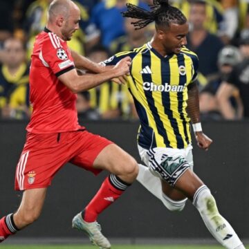 Fenerbahçe turu Portekiz’e bıraktı