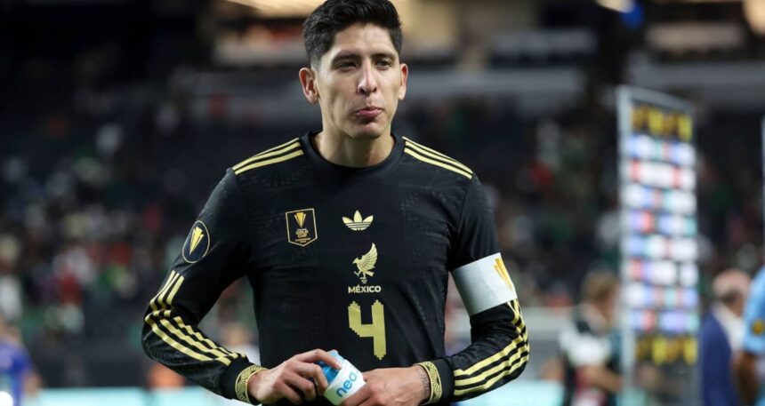 Fenerbahçe yeni transferi resmen açıkladı