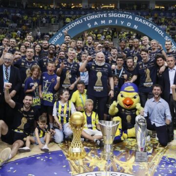 Fenerbahçe’den ABD’ye gidiyor