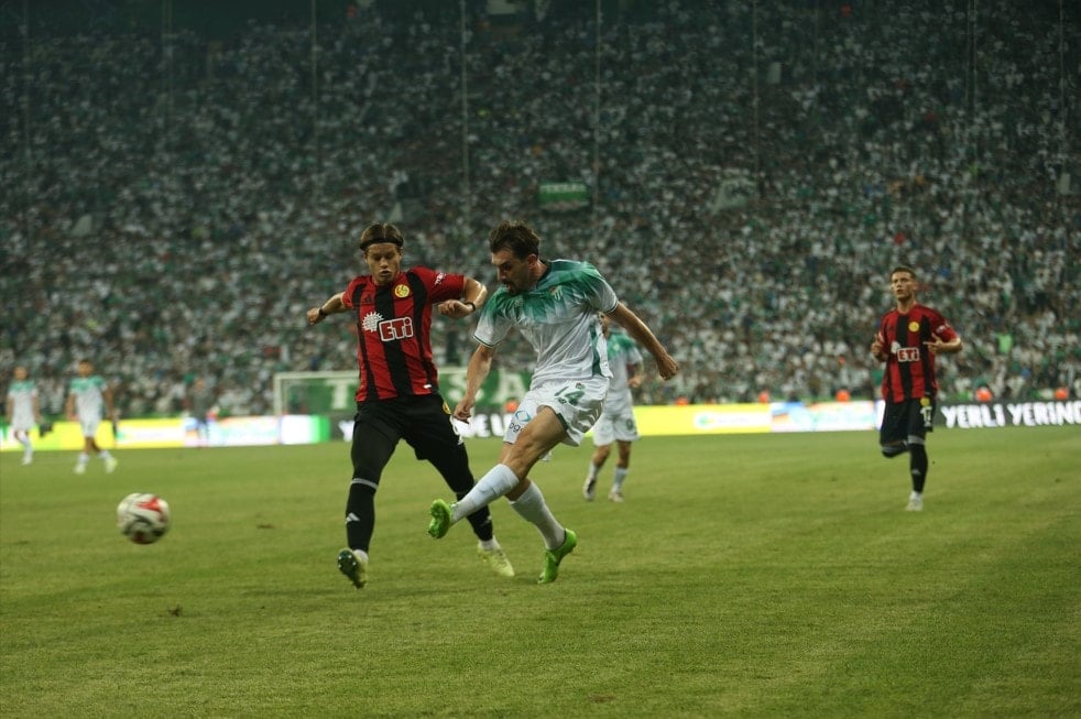 Futbolda Anadolu’dan yükselen dip dalga! Bu görüntüler İstanbul derbilerinde yok