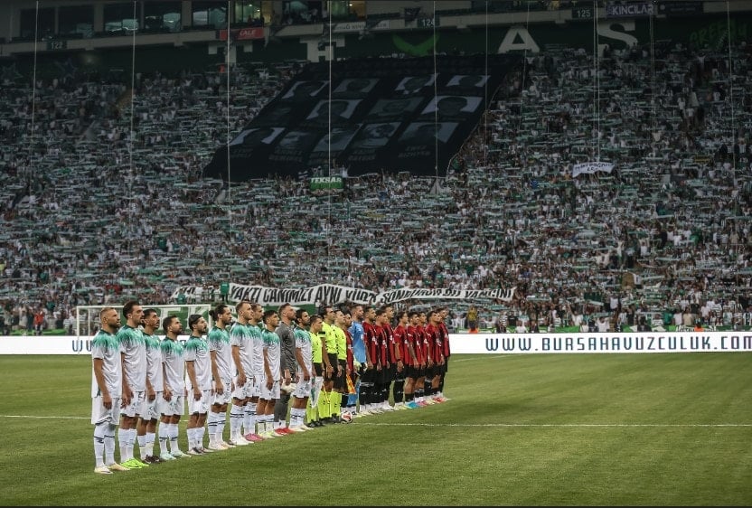 Futbolda Anadolu’dan yükselen dip dalga! Bu görüntüler İstanbul derbilerinde yok