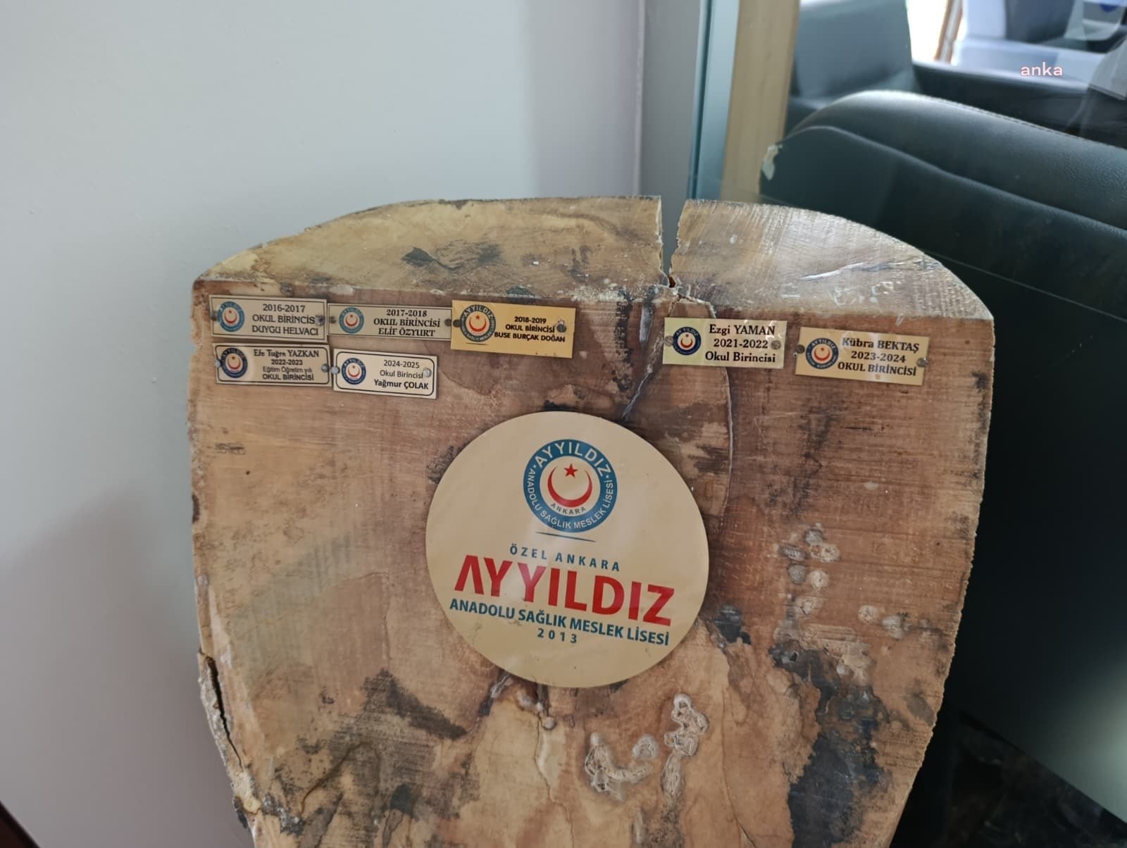 Genç öğrenci üniversite hayali için mahkemeye başvurdu