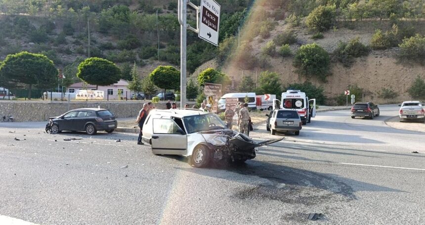 Gümüşhane’de zincirleme trafik kazası
