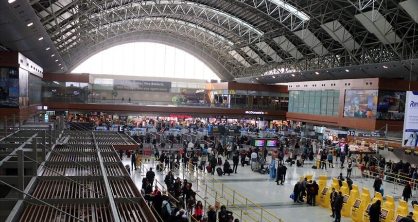 Havalimanı’nda uçaklara ‘deprem’ uyarısı