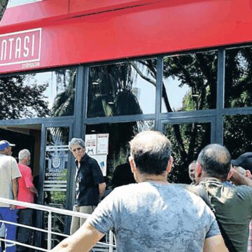 Her kesimden vatandaş akın ediyor: Kent lokantası kendi kültürünü oluşturdu