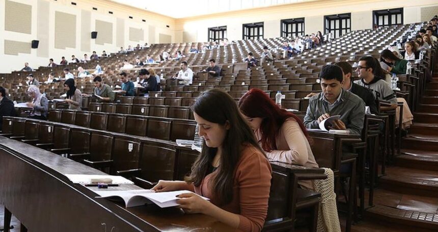 Hukuk fakültesi barajı yeniden değişti: YÖK Başkanı açıkladı