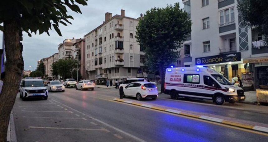 Husumetlisine berberde silahla saldırdı